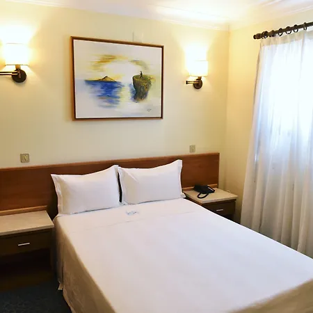 Hotel Aeroporto Maía