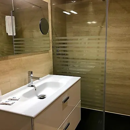Hotel Aeroporto Maía