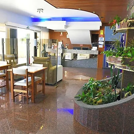 Hotel Aeroporto Maía