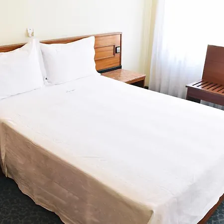 Aeroporto Hotel Maía