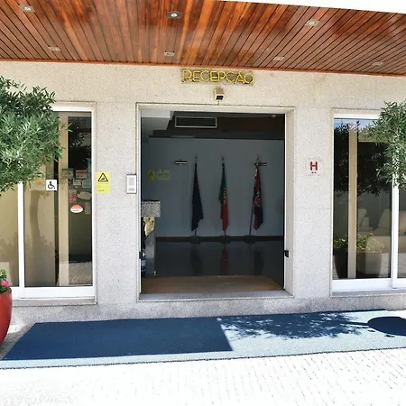 Hotel Aeroporto Maía