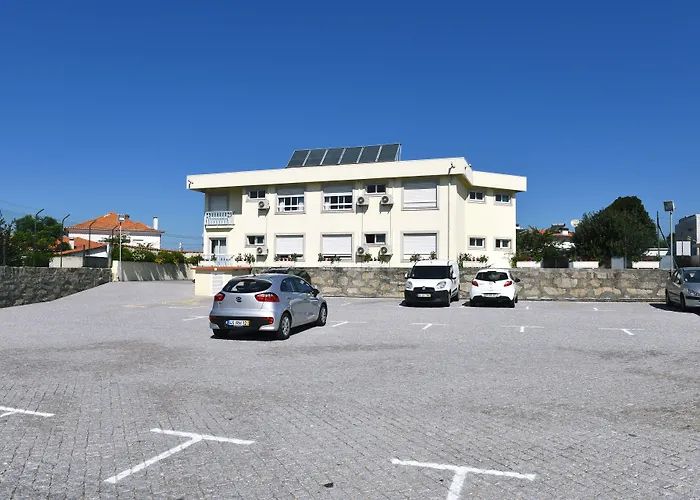 아에로포르투 2*