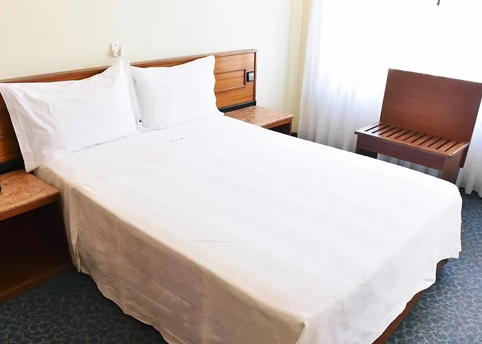 아에로포르투 호텔 Maía