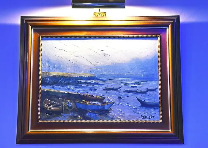 Отель Aeroporto Мая